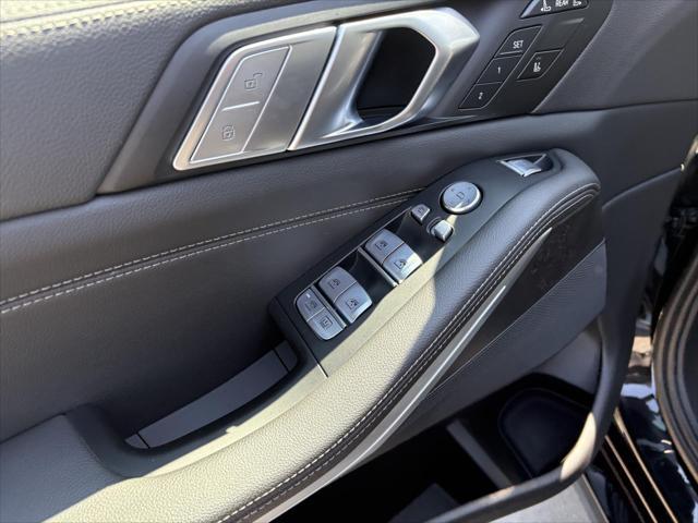 used 2022 BMW X7 car, priced at $51,880
