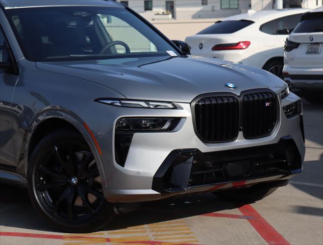 new 2025 BMW X7 car, priced at $117,425