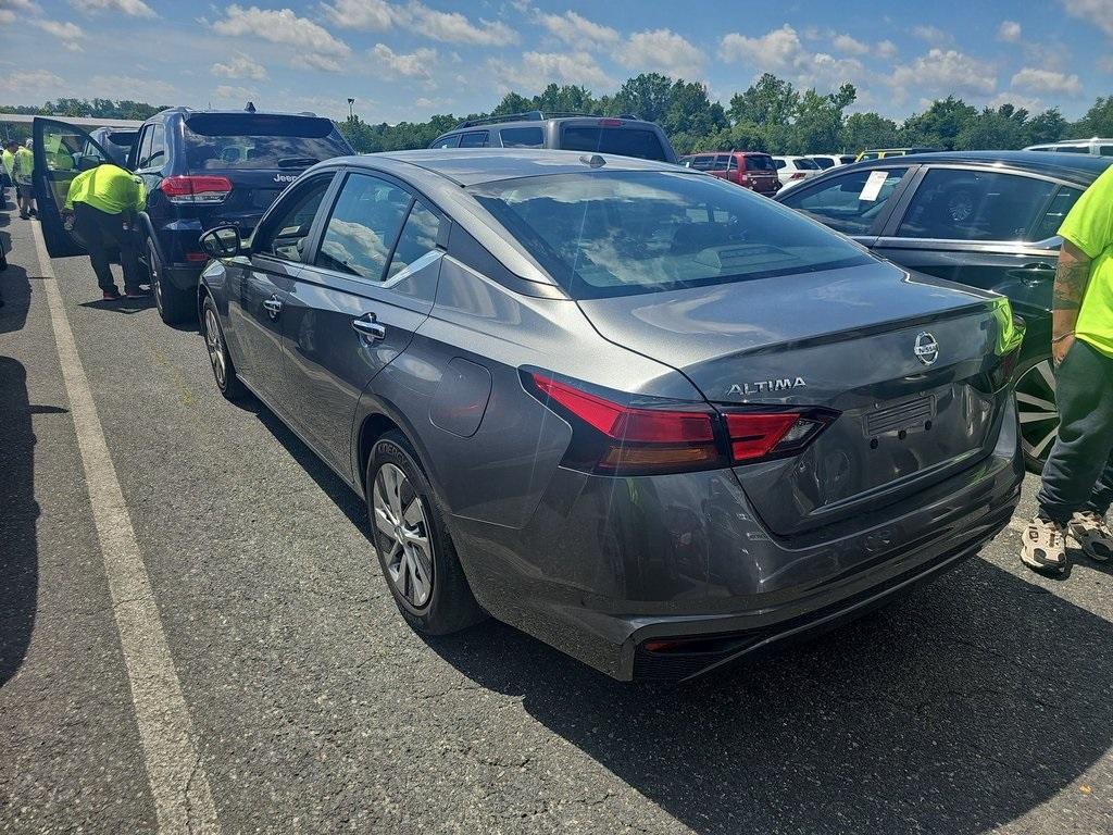 used 2019 Nissan Altima car, priced at $15,999