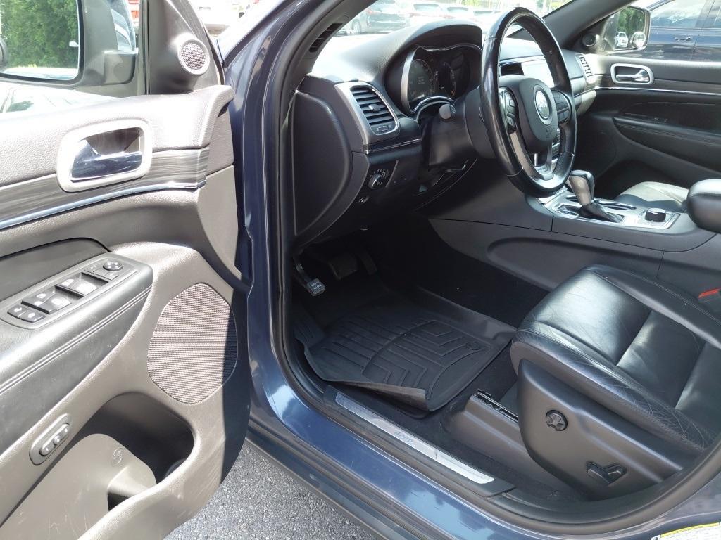 used 2020 Jeep Grand Cherokee car, priced at $20,499