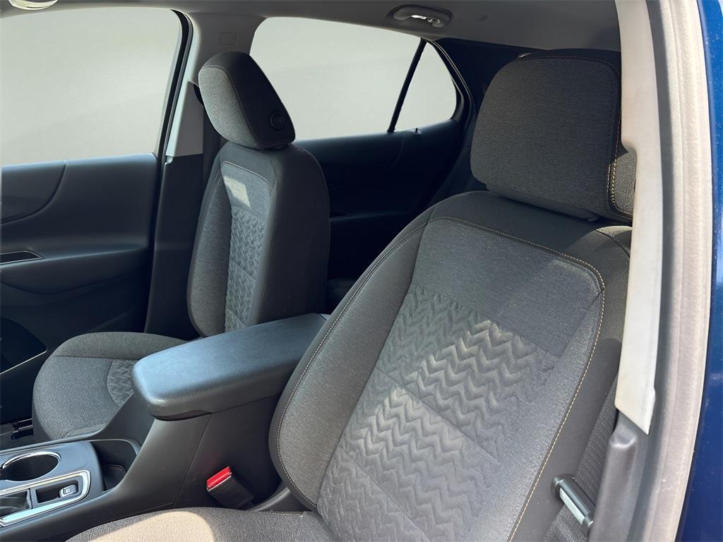 used 2022 Chevrolet Equinox car, priced at $22,999