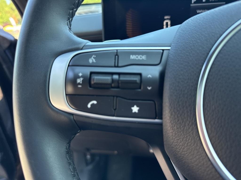 used 2025 Kia K5 car, priced at $31,999