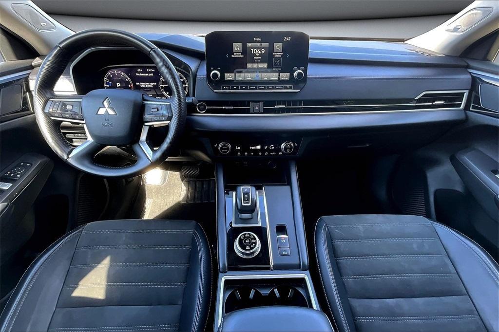 used 2024 Mitsubishi Outlander car, priced at $24,579