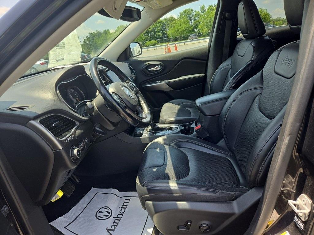 used 2021 Jeep Cherokee car, priced at $19,499