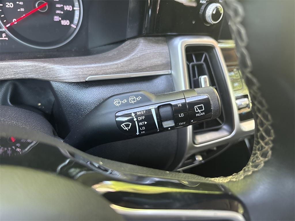used 2021 Kia Sorento car, priced at $21,399