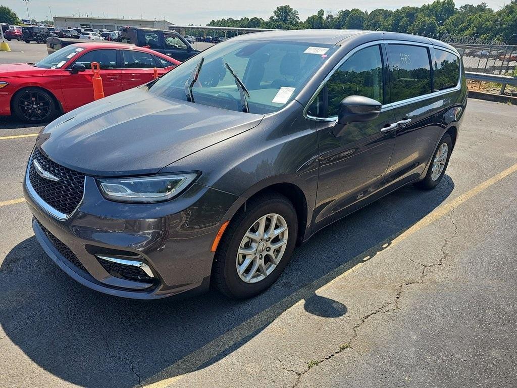 used 2023 Chrysler Pacifica car, priced at $24,999