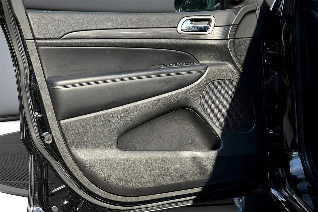 used 2021 Jeep Grand Cherokee car, priced at $21,128