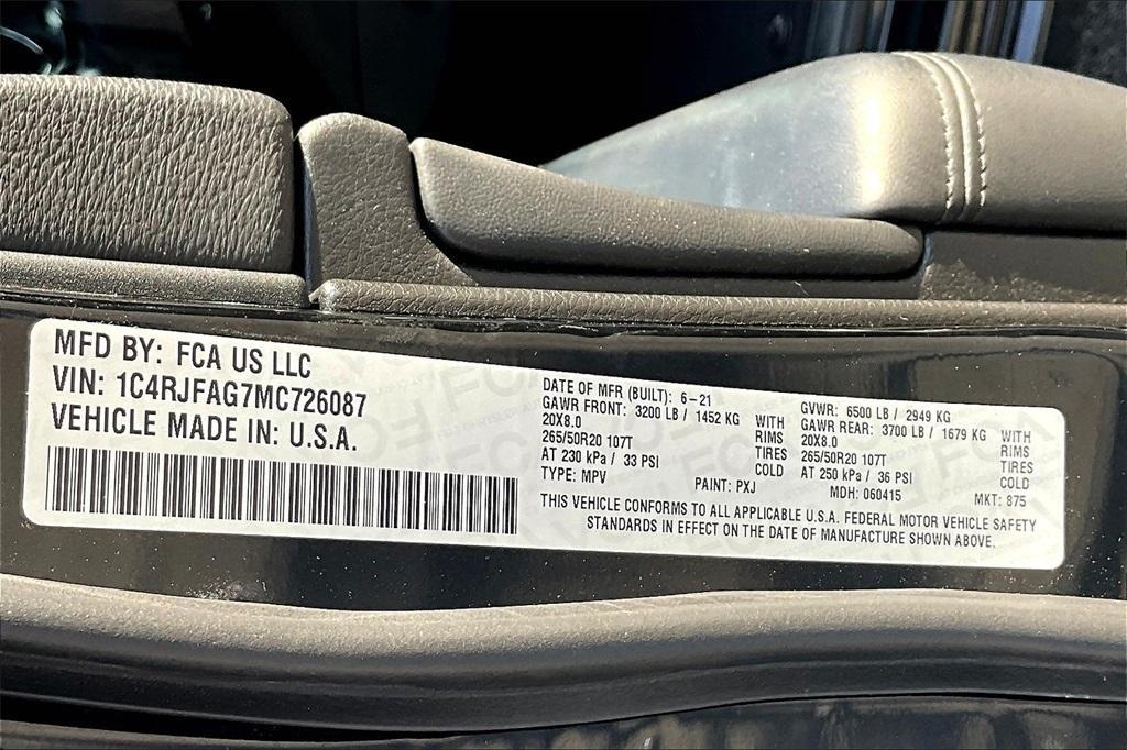 used 2021 Jeep Grand Cherokee car, priced at $21,128