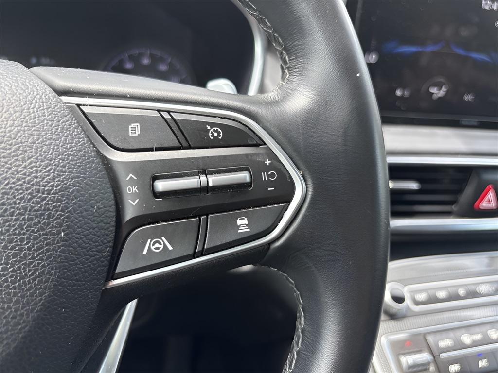 used 2023 Hyundai Santa Fe car, priced at $21,999