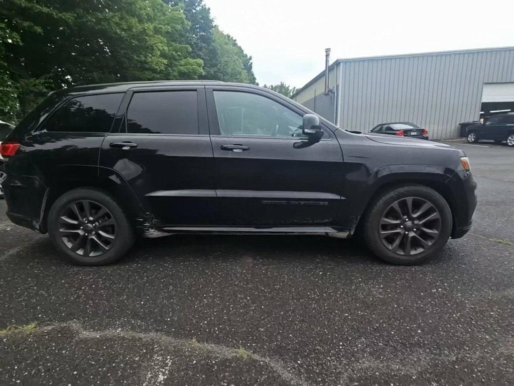 used 2018 Jeep Grand Cherokee car, priced at $19,679
