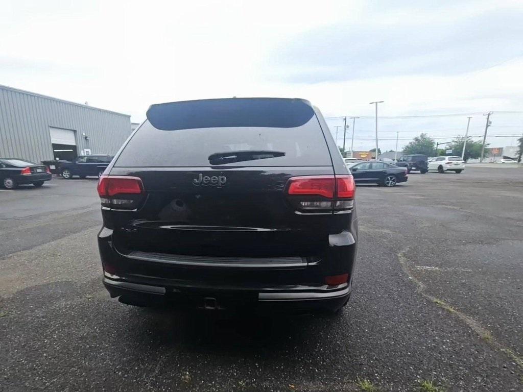 used 2018 Jeep Grand Cherokee car, priced at $19,679