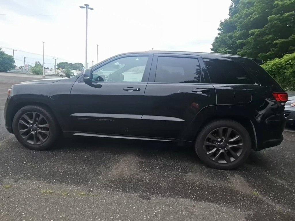 used 2018 Jeep Grand Cherokee car, priced at $19,679
