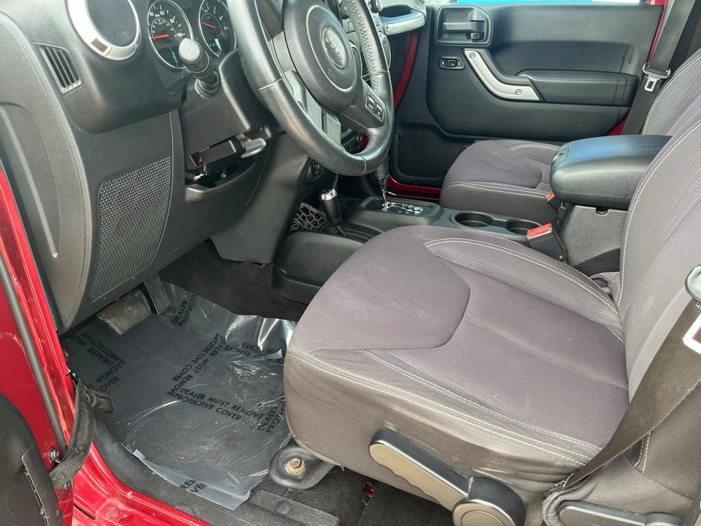used 2013 Jeep Wrangler Unlimited car, priced at $15,995