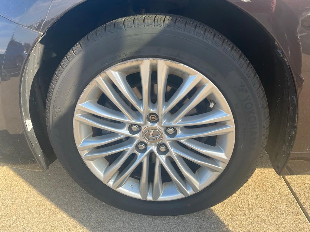 used 2013 Lexus ES 350 car, priced at $14,595