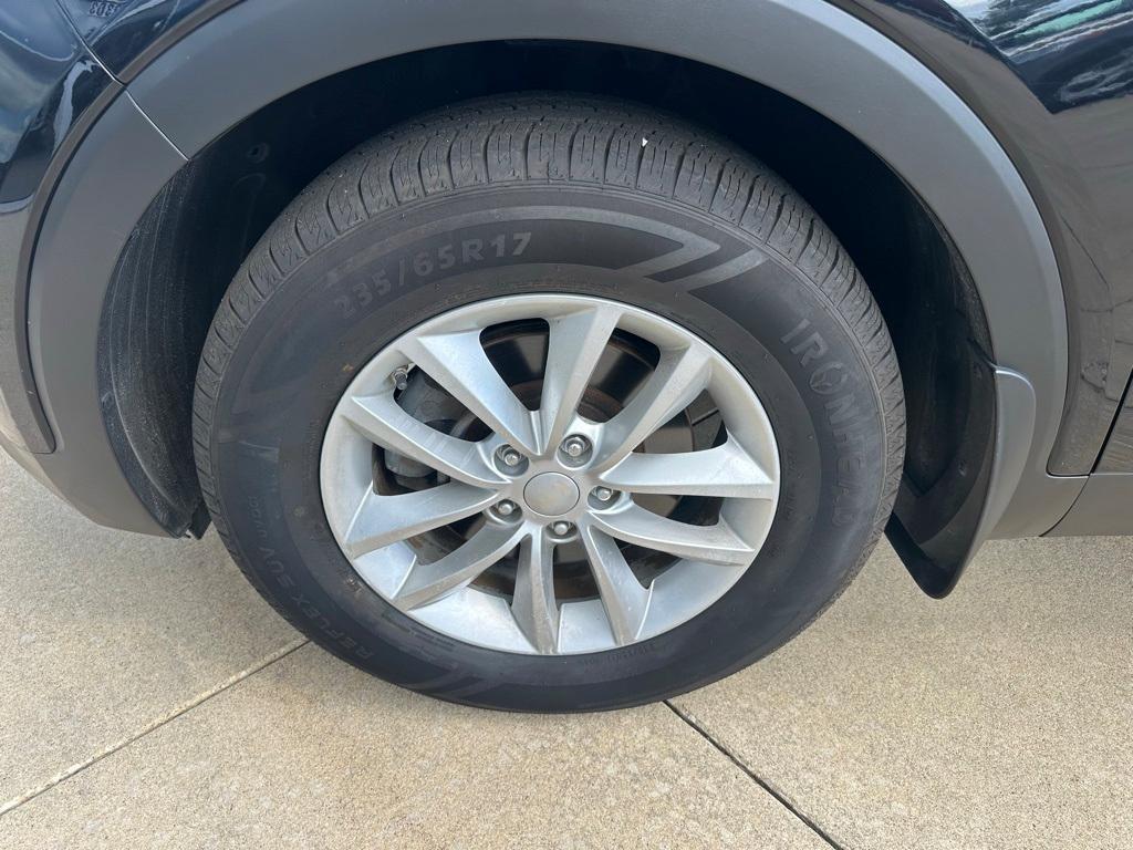 used 2018 Kia Sorento car, priced at $13,793