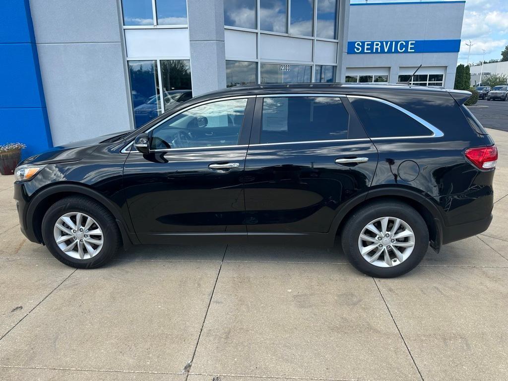used 2018 Kia Sorento car, priced at $13,793