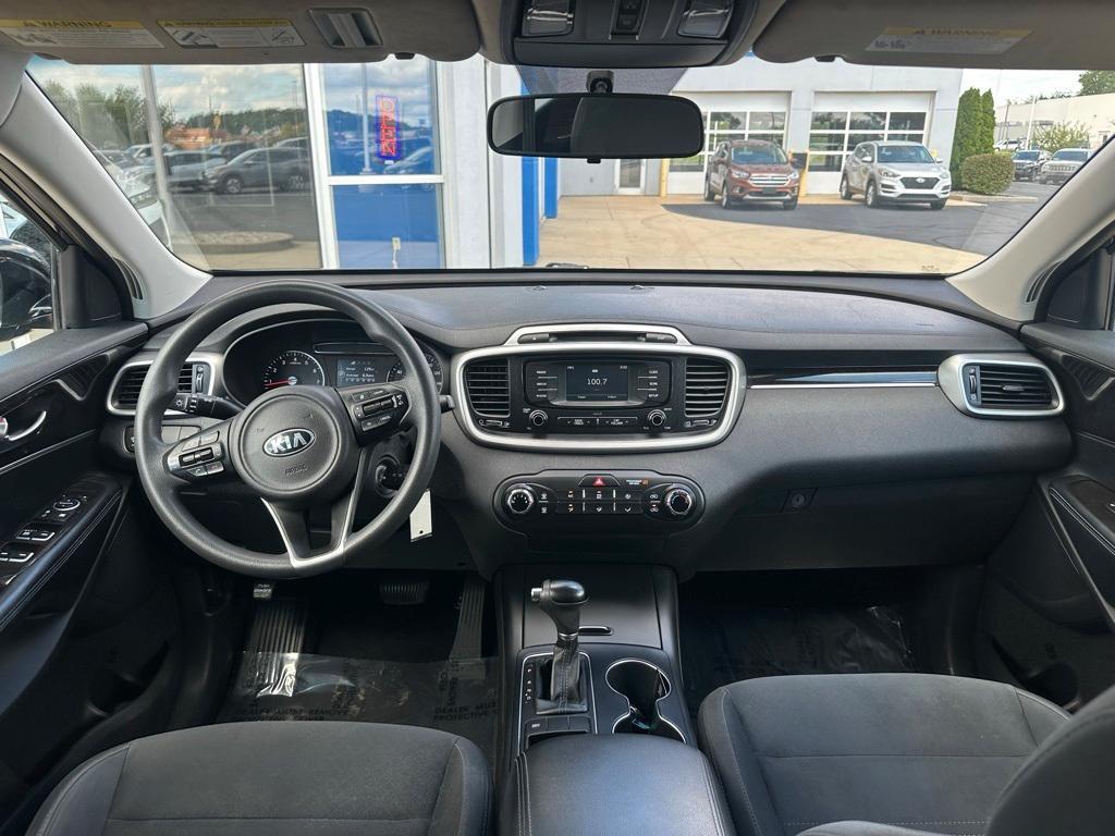 used 2018 Kia Sorento car, priced at $13,793