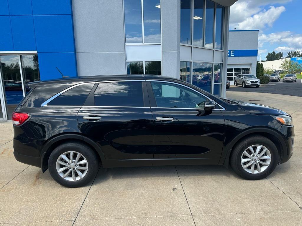 used 2018 Kia Sorento car, priced at $13,793