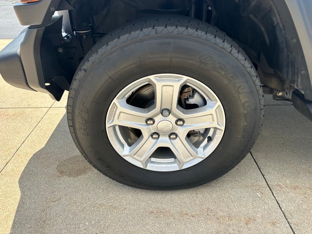 used 2018 Jeep Wrangler Unlimited car, priced at $22,793
