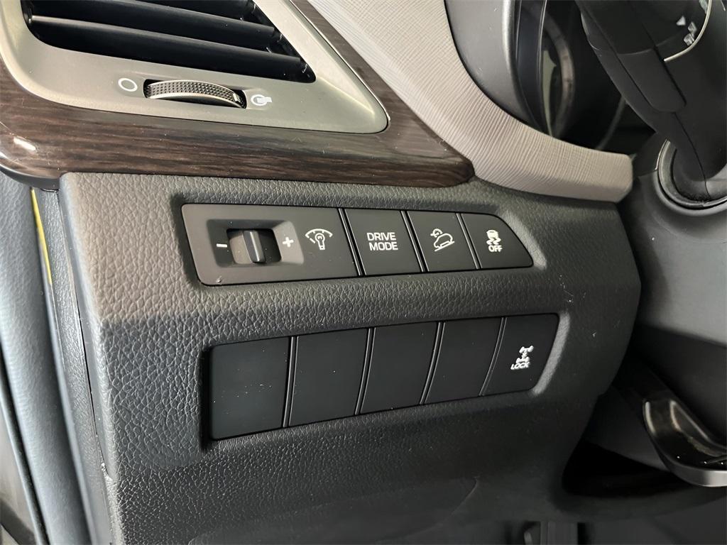 used 2018 Hyundai Santa Fe Sport car, priced at $12,995