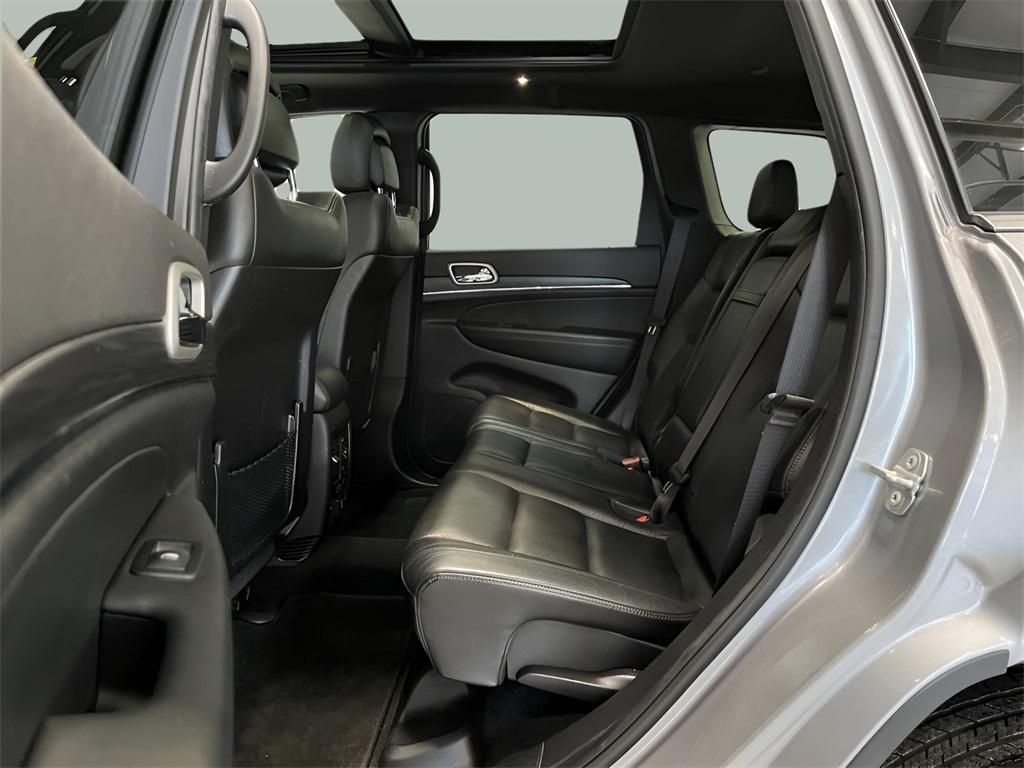 used 2021 Jeep Grand Cherokee car