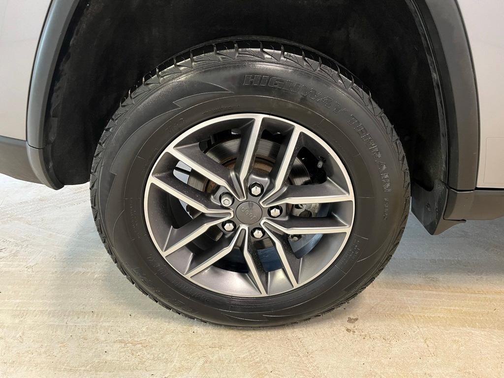 used 2021 Jeep Grand Cherokee car