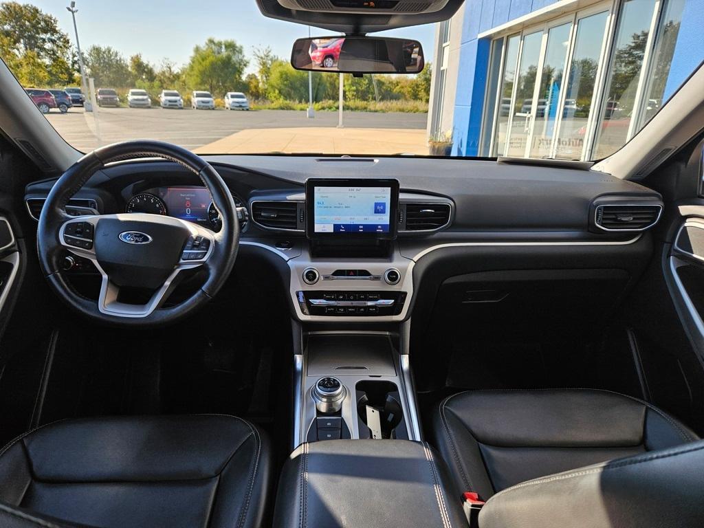 used 2022 Ford Explorer car, priced at $29,995