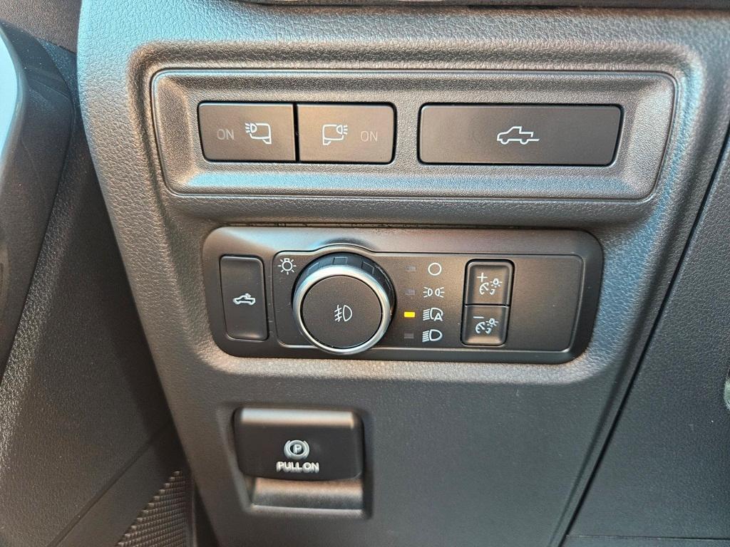 used 2022 Ford F-150 car, priced at $35,893