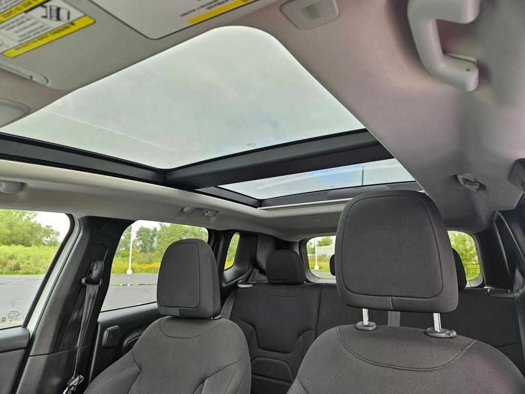 used 2022 Jeep Renegade car, priced at $19,793