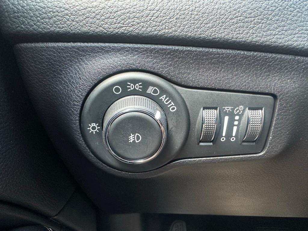 used 2019 Jeep Compass car, priced at $18,993