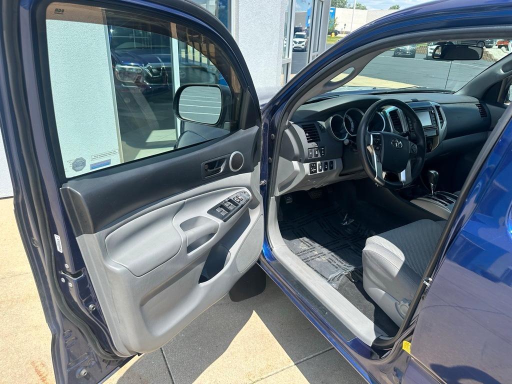 used 2015 Toyota Tacoma car, priced at $23,293