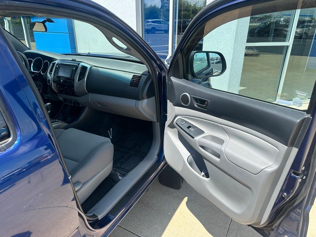 used 2015 Toyota Tacoma car, priced at $23,293