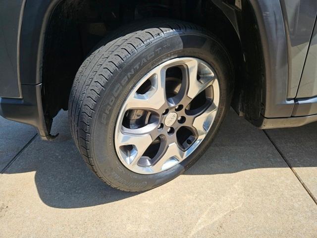 used 2020 Jeep Compass car, priced at $18,493