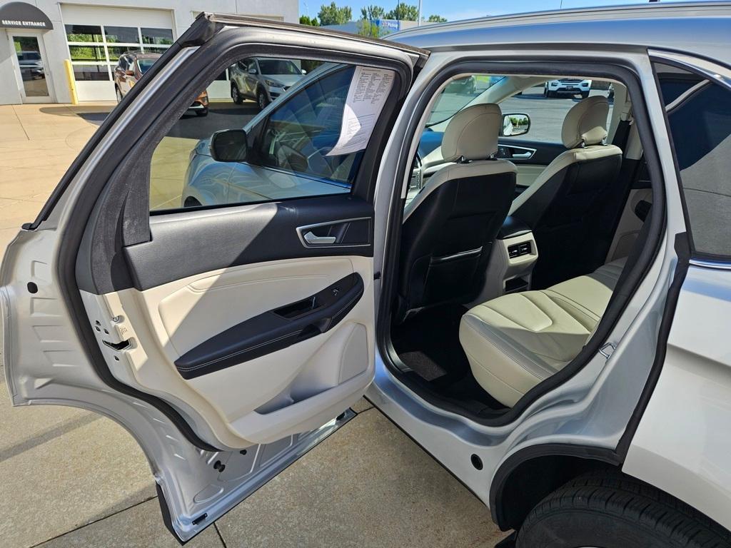 used 2019 Ford Edge car, priced at $18,293