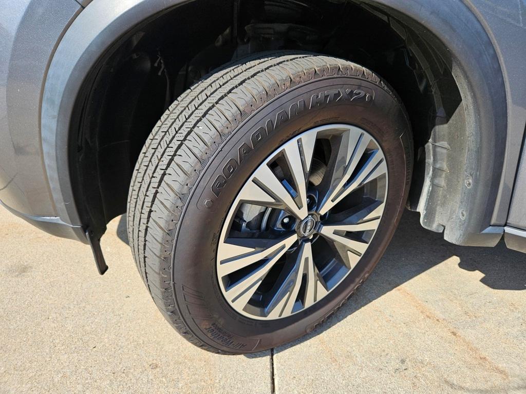 used 2023 Nissan Rogue car, priced at $23,433