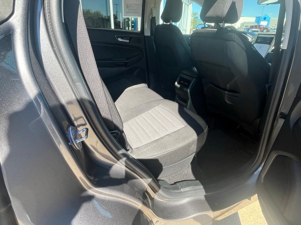 used 2021 Ford Edge car, priced at $14,995