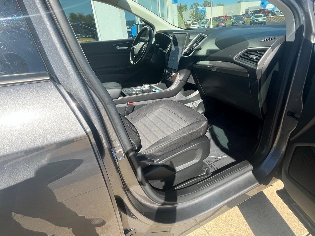 used 2021 Ford Edge car, priced at $14,995