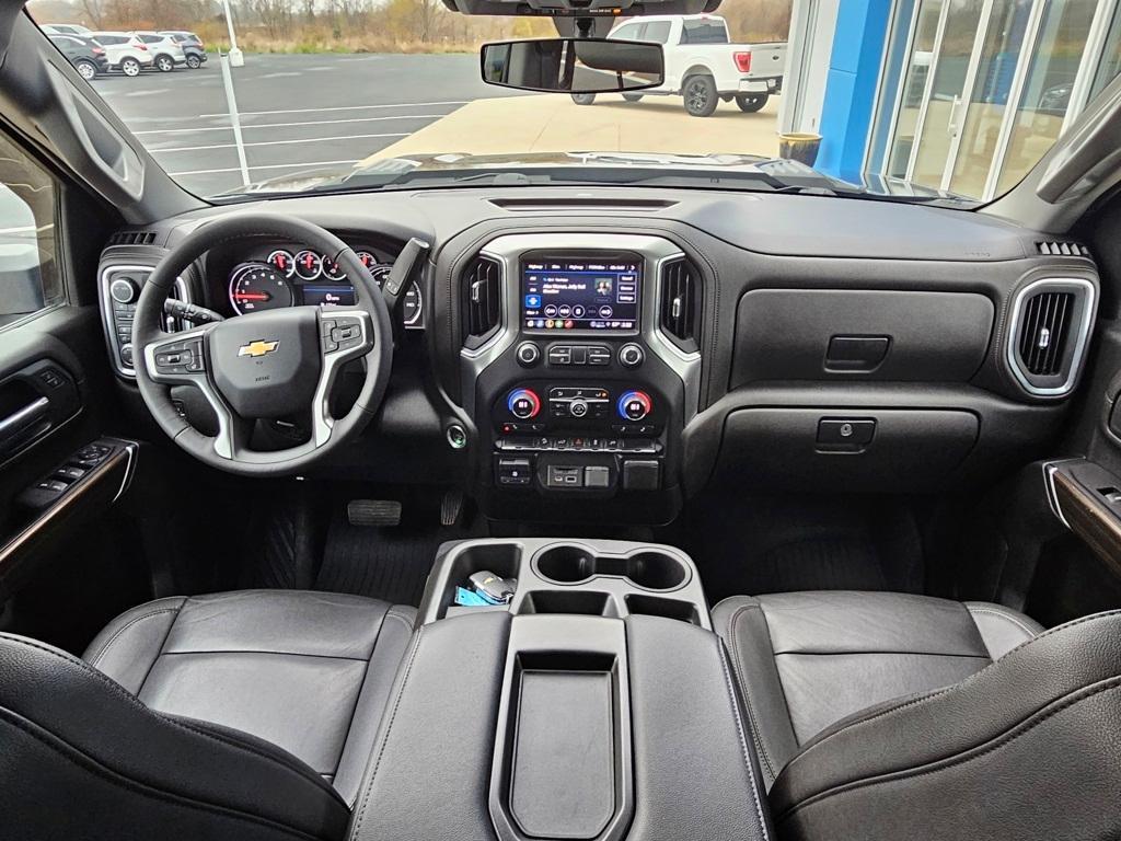 used 2022 Chevrolet Silverado 2500 car, priced at $43,995