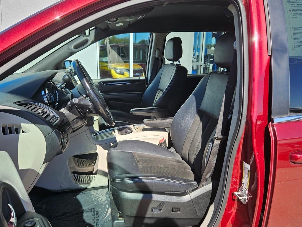 used 2019 Dodge Grand Caravan car, priced at $13,997
