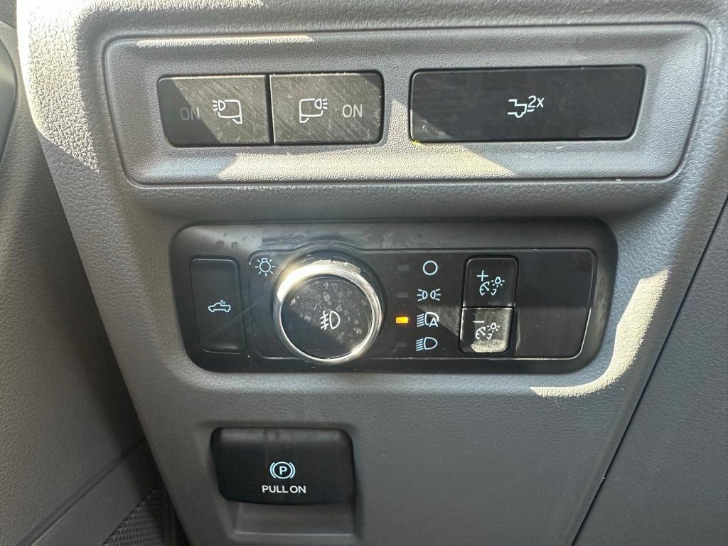 used 2023 Ford F-150 car, priced at $38,997