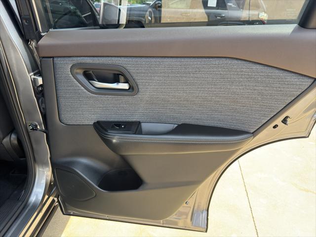 used 2022 Nissan Rogue car, priced at $23,990