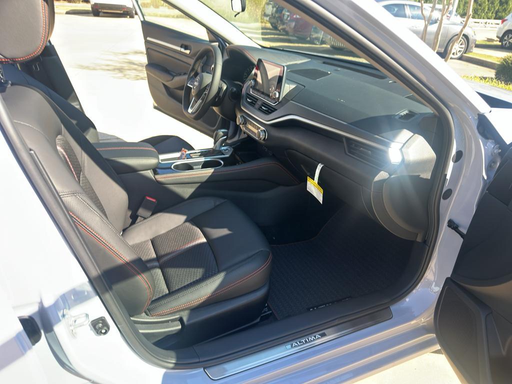 new 2025 Nissan Altima car, priced at $28,990