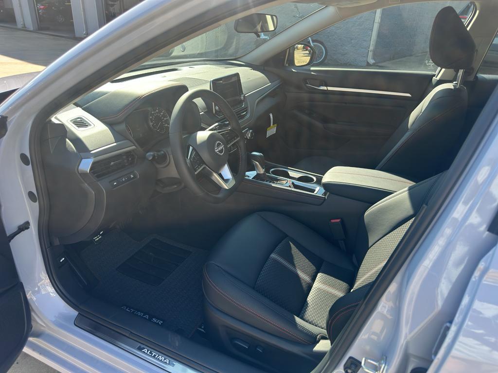 new 2025 Nissan Altima car, priced at $28,990