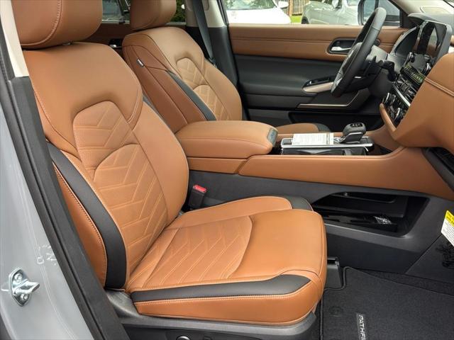new 2025 Nissan Pathfinder car, priced at $46,580
