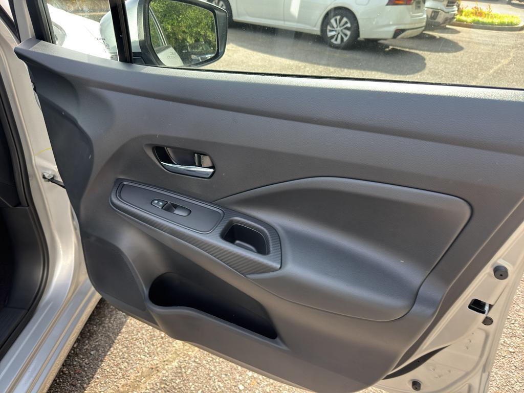new 2025 Nissan Versa car, priced at $21,095