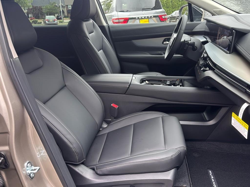 new 2025 Nissan Murano car, priced at $45,990
