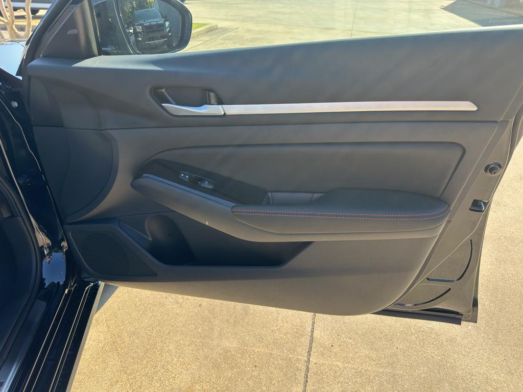 new 2025 Nissan Altima car, priced at $29,890