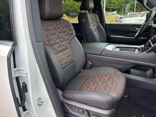 new 2025 Nissan Armada car, priced at $81,390