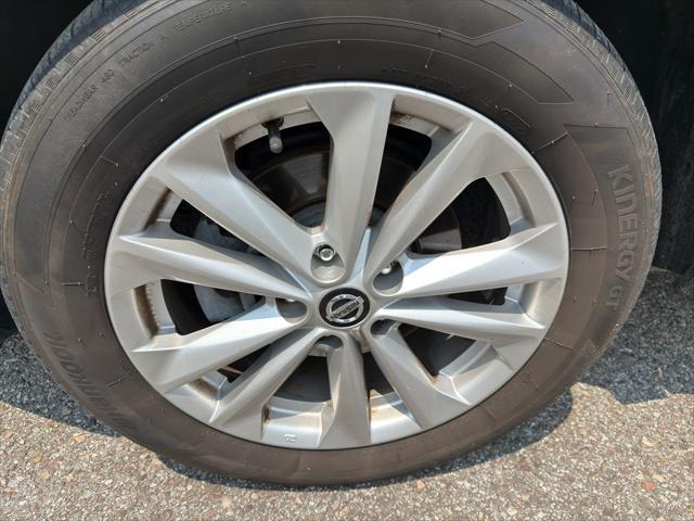 used 2019 Nissan Rogue Sport car, priced at $14,990