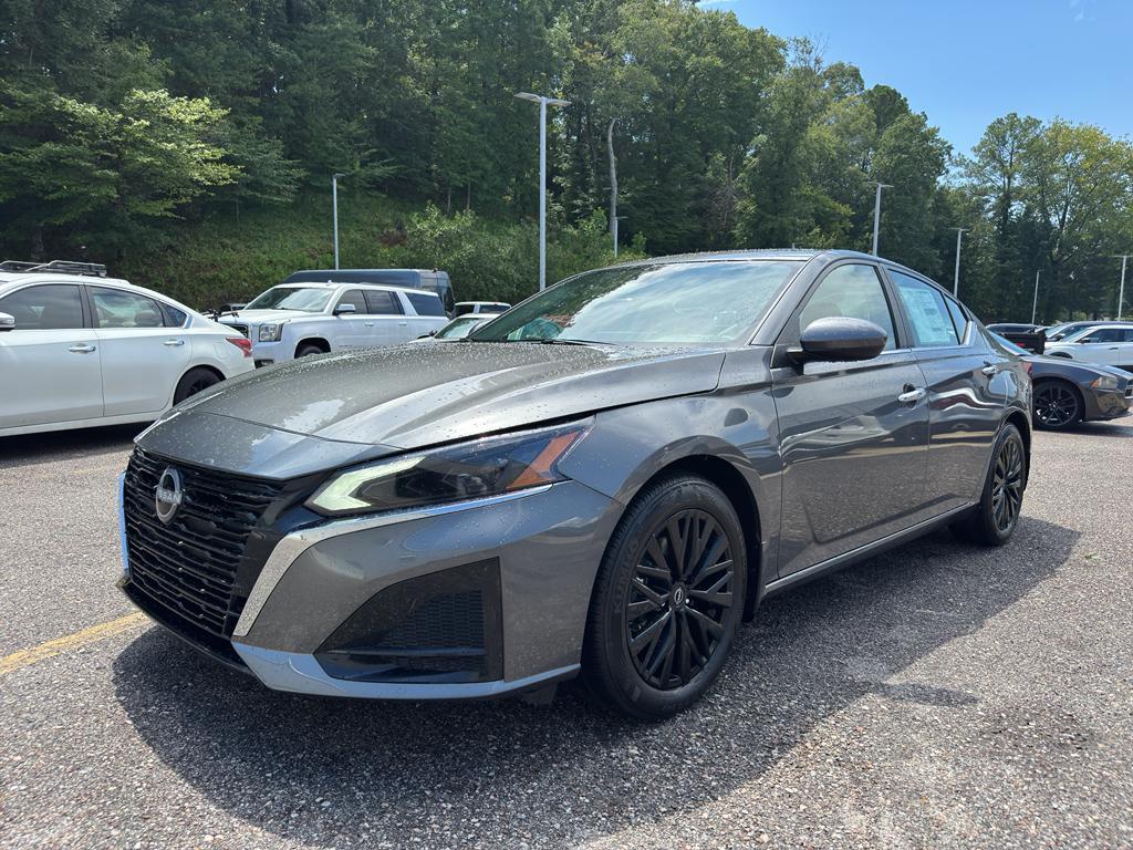 new 2025 Nissan Altima car, priced at $30,695